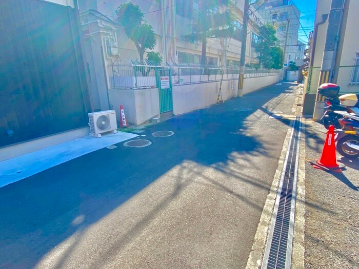 物件外観写真6　(周辺環境)