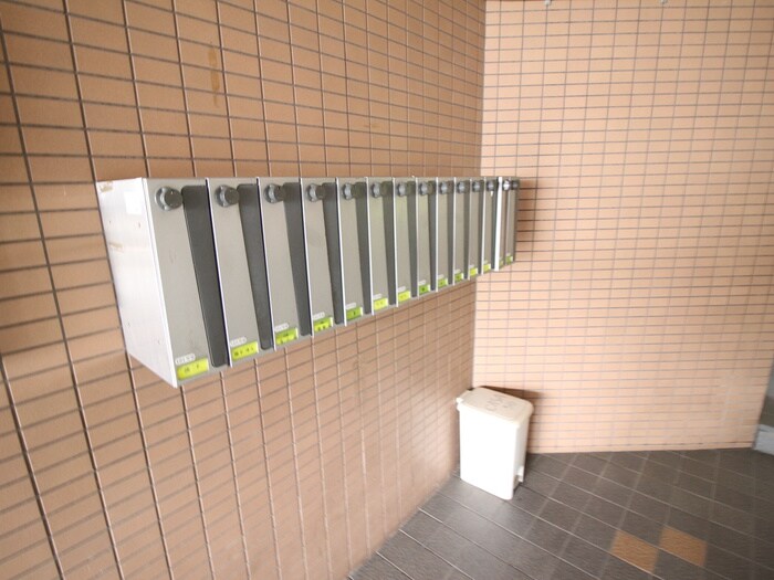 物件外観写真4　(建物設備)