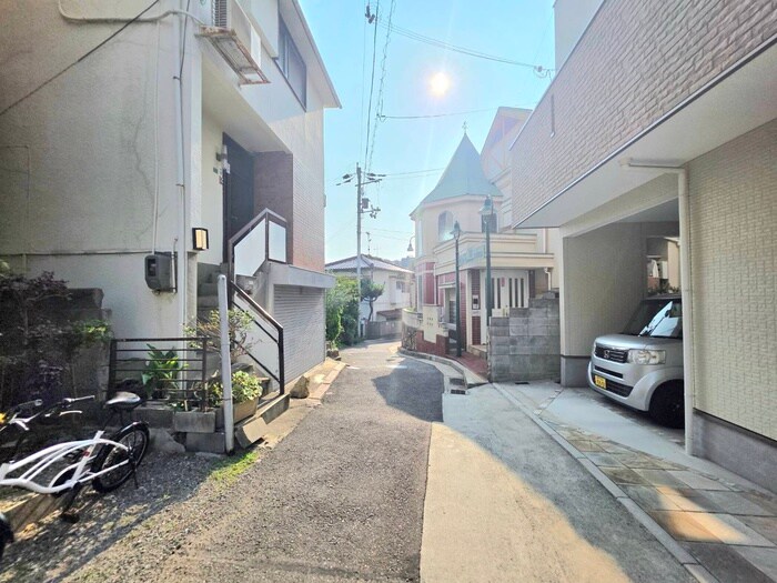 物件外観写真4　(周辺環境)