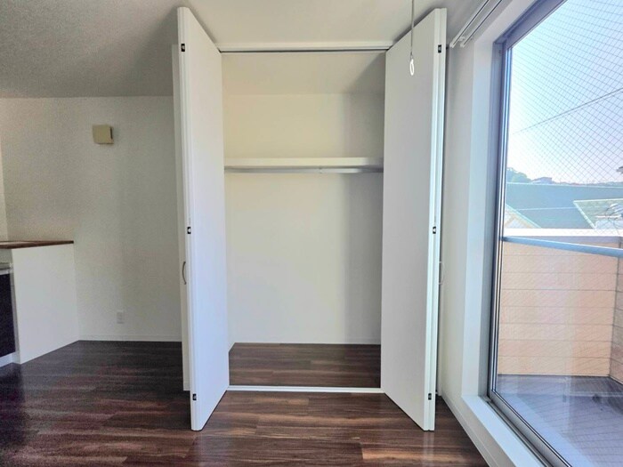 物件内観写真16　(収納)