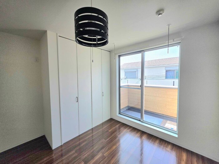 物件内観写真17　(居室)