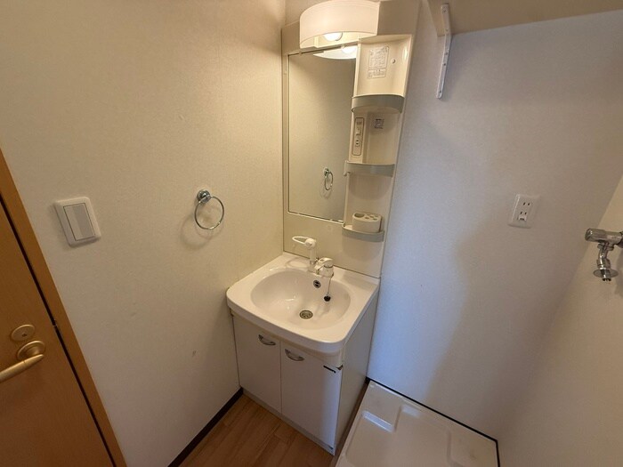 物件内観写真12　(洗面)