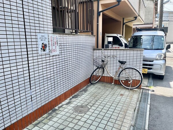 駐輪場