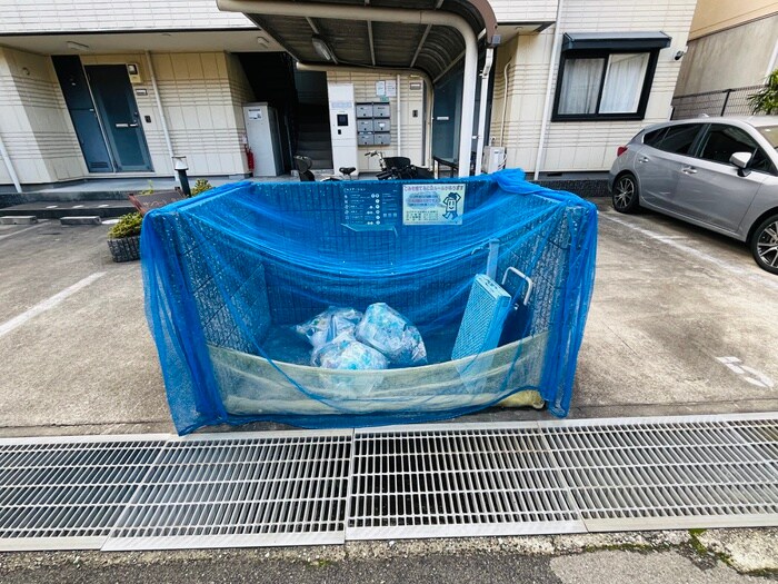 物件外観写真3　(建物設備)