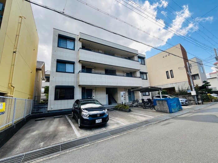 物件外観写真6　(外観写真)