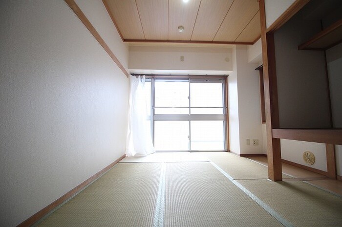 物件内観写真11　(居室)