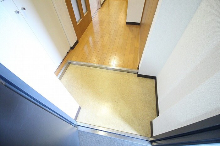 物件内観写真20　(玄関)