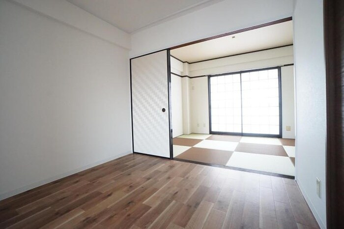 物件内観写真11　(居室)