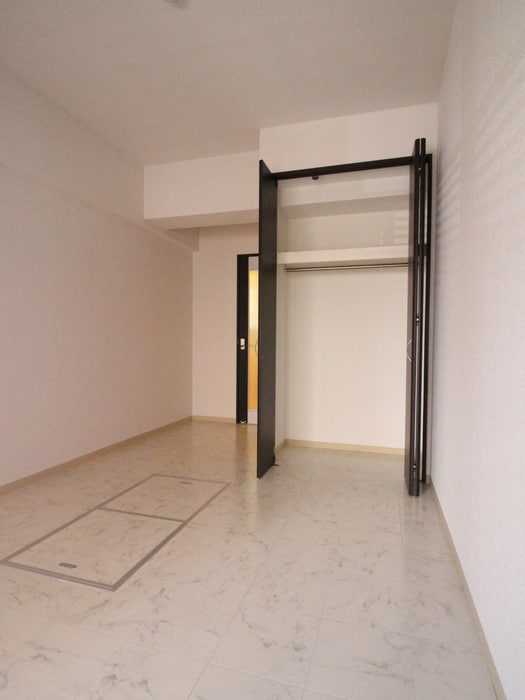 物件内観写真8　(収納)