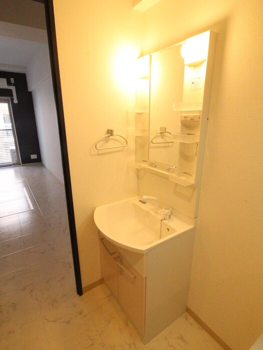 物件内観写真12　(洗面)