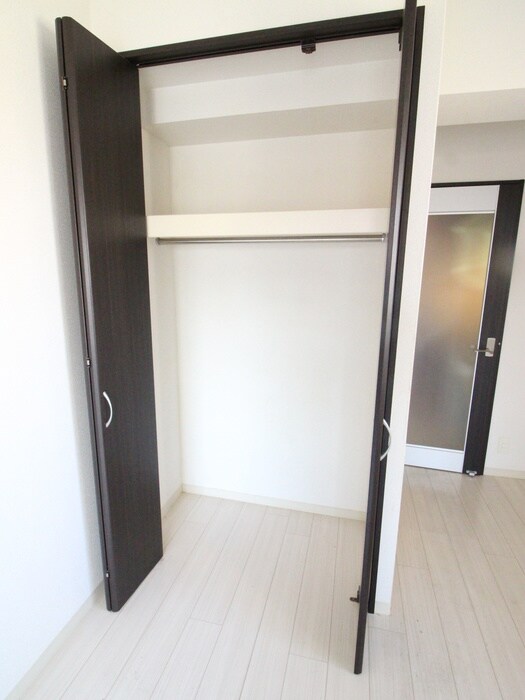 物件内観写真16　(収納)