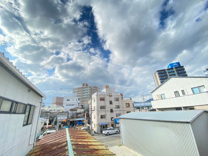 物件内観写真22　(室内からの展望)