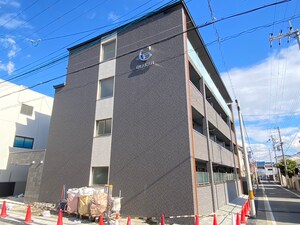 グラカン冷泉町外観写真