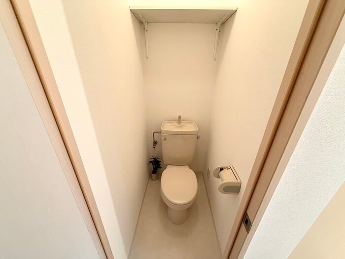 物件内観写真9　(トイレ)