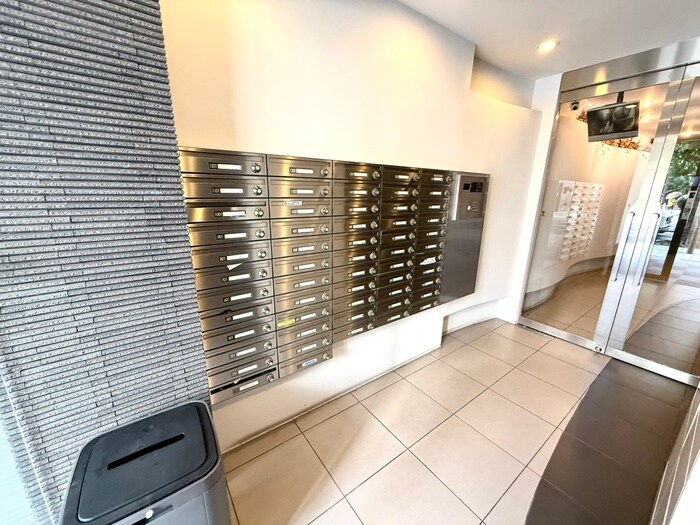 物件外観写真4　(建物設備)