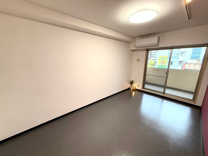 物件内観写真13　(居室)