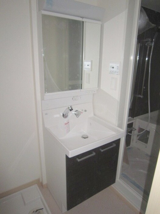 物件内観写真12　(洗面)