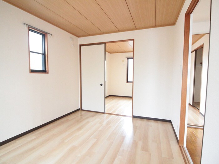 物件内観写真7　(居室)