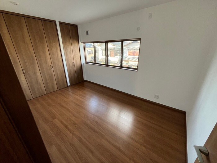 物件内観写真18　(居室)