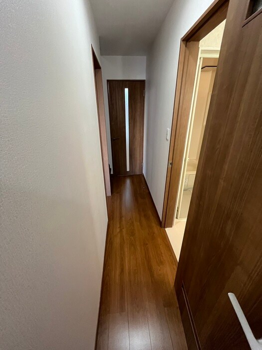 物件内観写真22　(廊下)