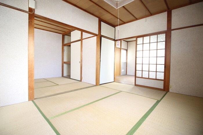 物件内観写真7　(居室)