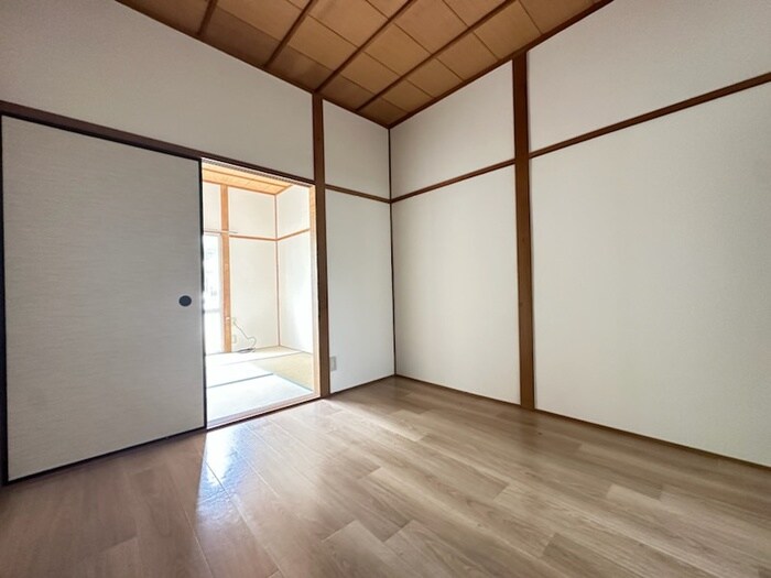 物件内観写真17　(居室)