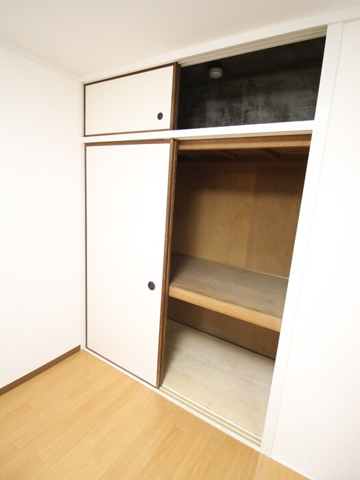 物件内観写真10　(収納)