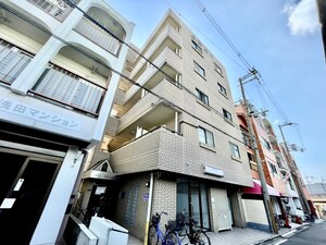 メゾンリヴィエール上野外観写真