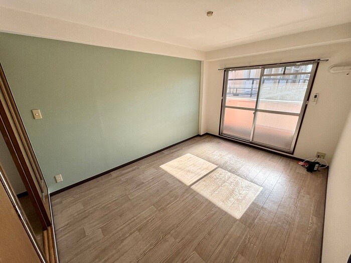 物件内観写真7　(居室)