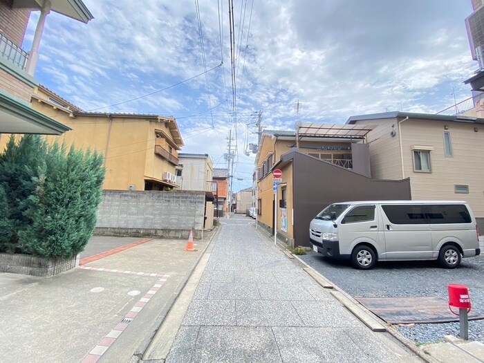 物件外観写真6　(周辺環境)