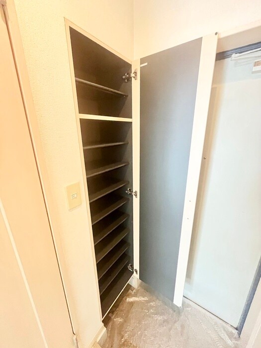 物件内観写真14　(収納)