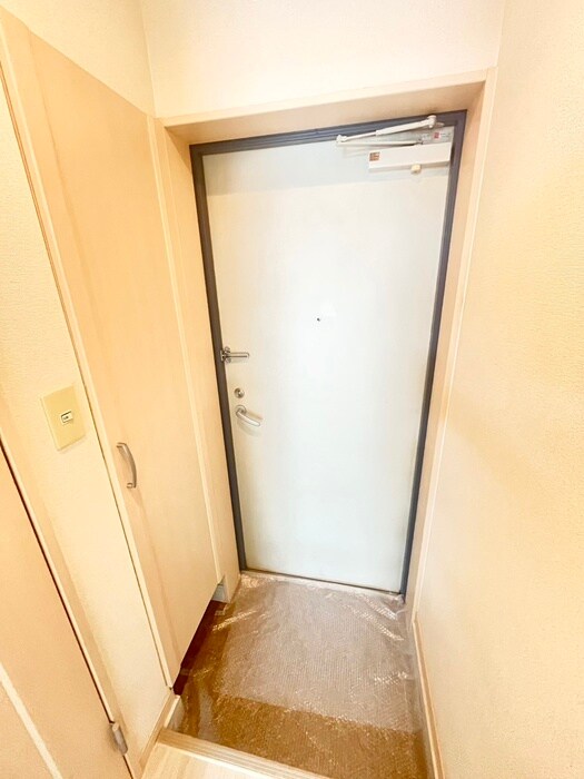 物件内観写真22　(玄関)