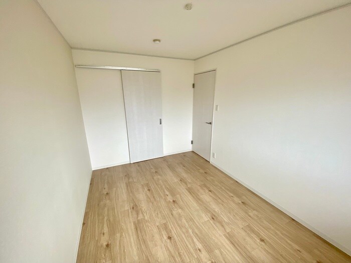 物件内観写真19　(居室)