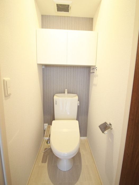 物件内観写真14　(トイレ)