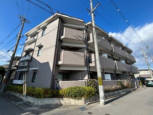 ロイヤルガーデン長岡京外観写真