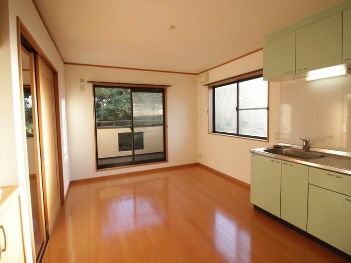 物件内観写真8　(内観写真)