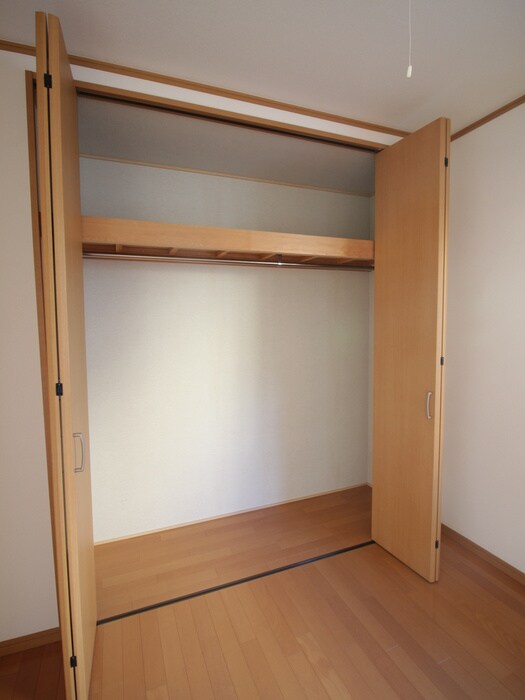 物件内観写真10　(収納)