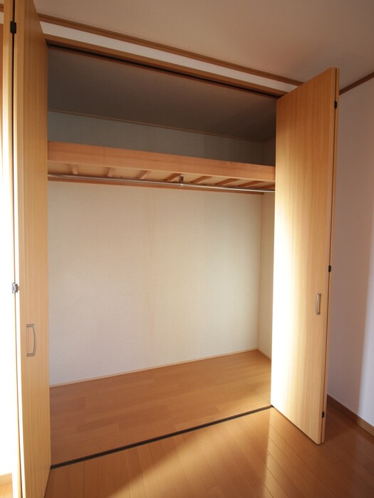 物件内観写真22　(収納)