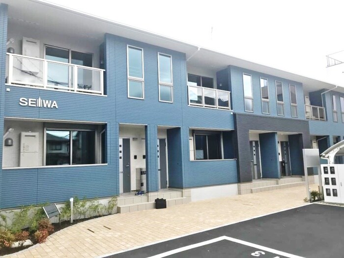 物件外観写真1　(外観写真)