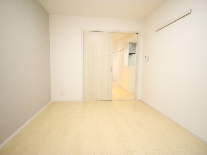 物件内観写真10　(居室)