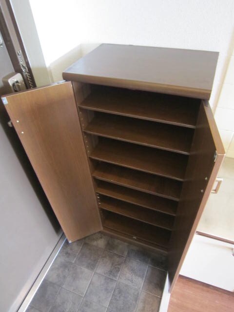 物件内観写真9　(靴箱)