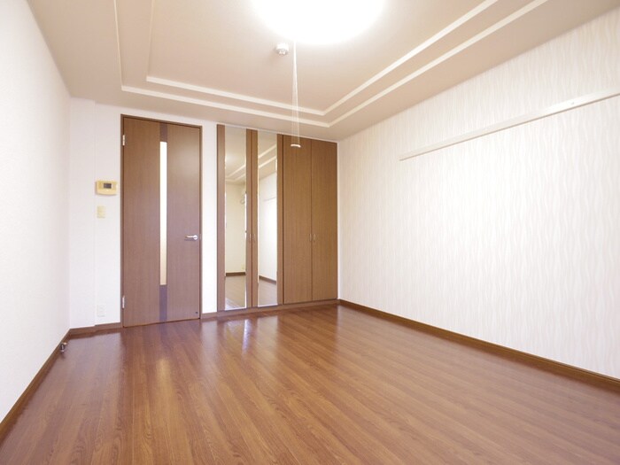 物件内観写真6　(居室)