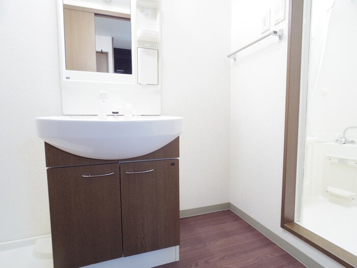 物件内観写真13　(洗面)