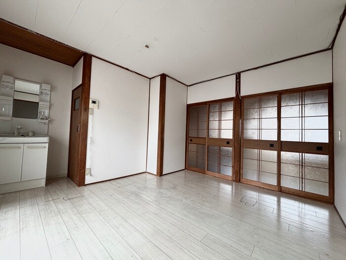 物件内観写真9　(居室)