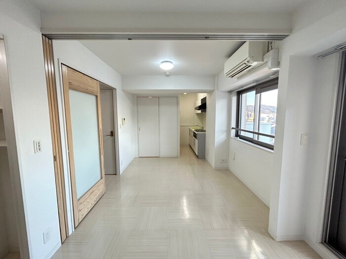 物件内観写真8　(居室)