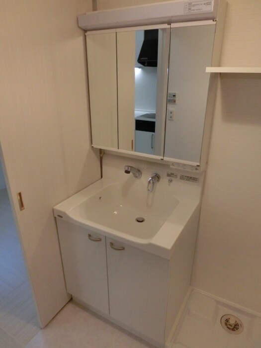 物件内観写真12　(洗面)