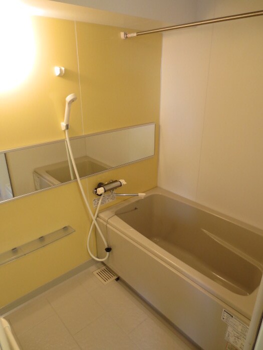 物件内観写真12　(バス／シャワールーム等)