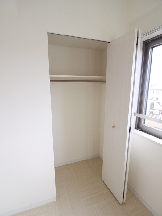 物件内観写真14　(収納)