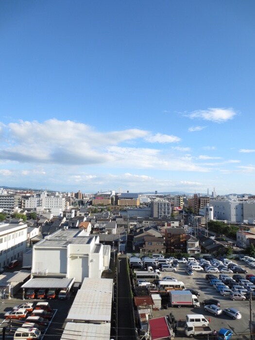 物件内観写真16　(室内からの展望)