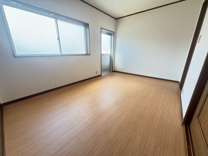 物件内観写真7　(居室)